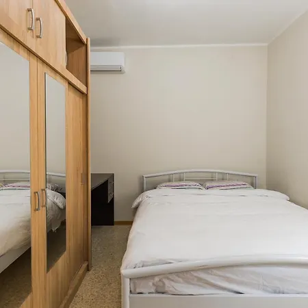 Central 3 Bedroom Near University